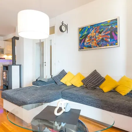 Apartment Lucy Lu Sea View *